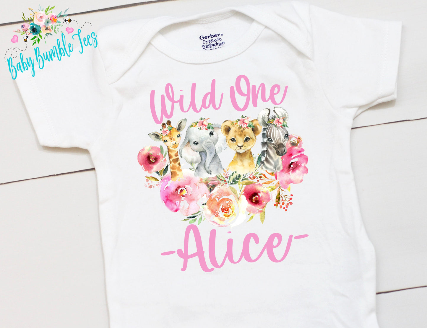 Wild One Birthday // First Birthday // Safari // One Birthday // Birthday Girl // Cake Smash Outfit // 1st Birthday