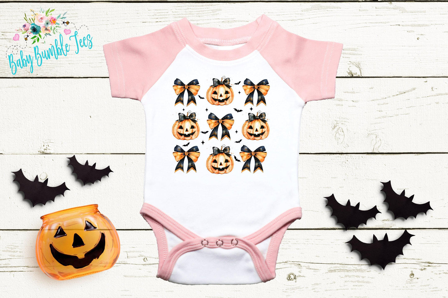 Girls Halloween Bodysuit // Kids Halloween Shirt // Retro Halloween // Kids Fall Shirt // Retro Shirt// Pumpkin Patch // Halloween Bow
