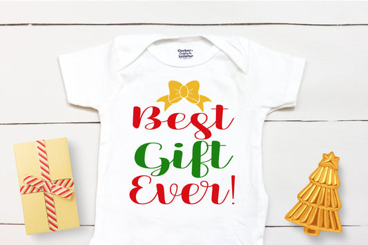 Best Gift Ever // Christmas // Baby Girl // Newborn // Coming Home Outfit // Holiday // My first Christmas // Gift //
