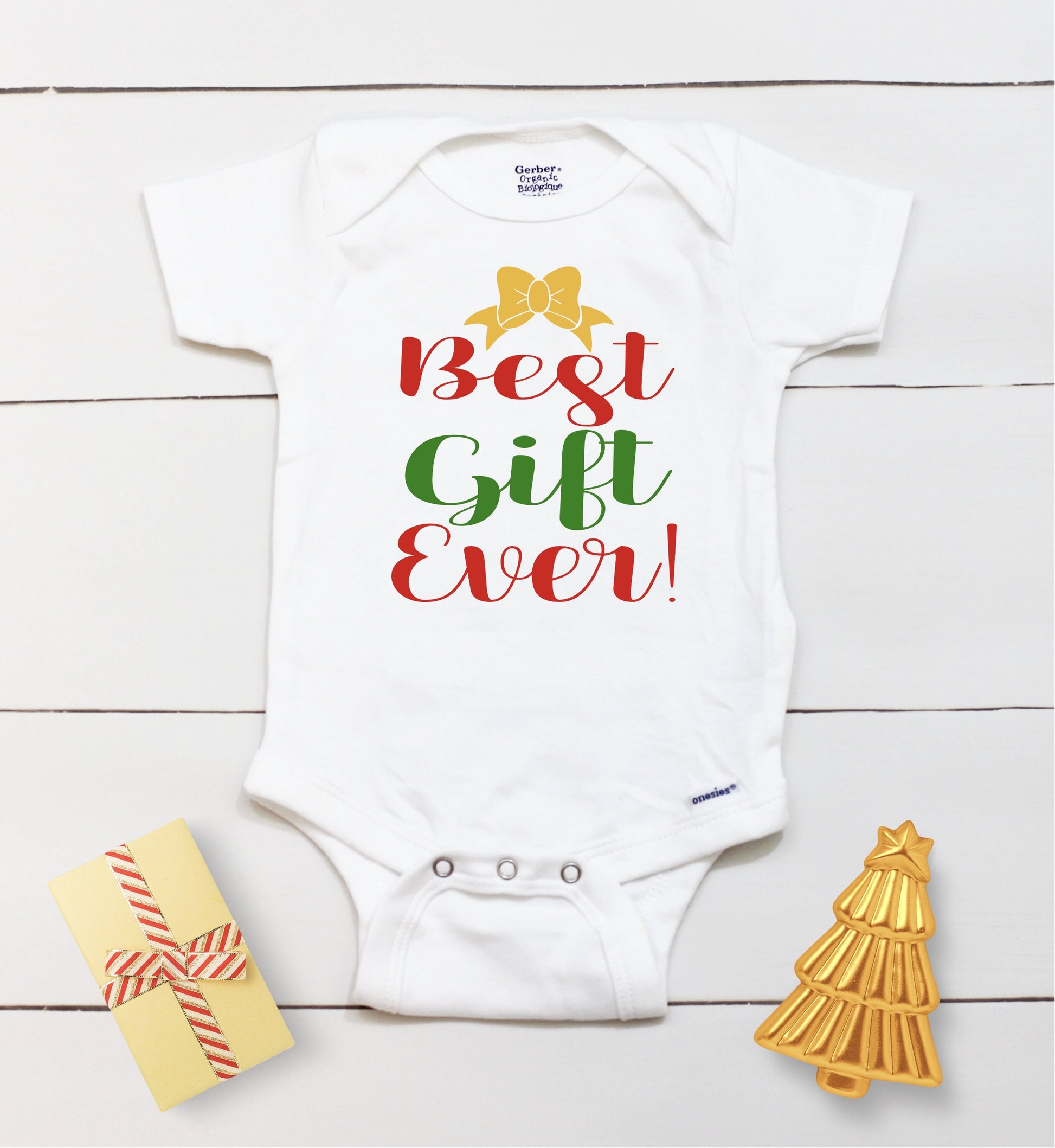 Best Gift Ever // Christmas // Baby Girl // Newborn // Coming Home Outfit // Holiday // My first Christmas // Gift //