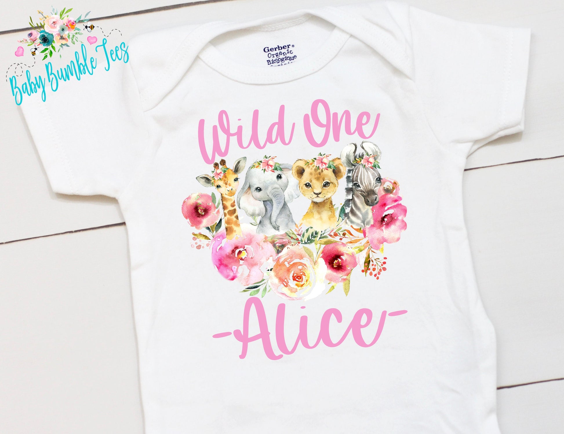 Wild One Birthday // First Birthday // Safari // One Birthday // Birthday Girl // Cake Smash Outfit // 1st Birthday