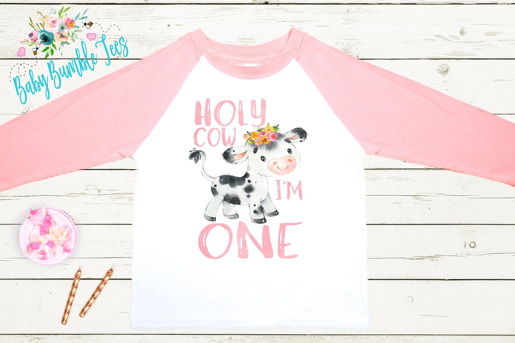 Holy cow I'm one // One Birthday Shirt // Birthday girl // Cake Smash Outfit // 1st Birthday // Farm birthday // Toddler // Cow Birthday