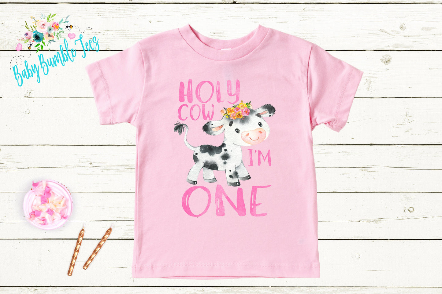 Holy cow I'm one // One Birthday Shirt // Birthday girl // Cake Smash Outfit // 1st Birthday // Farm birthday // Toddler // Cow Birthday