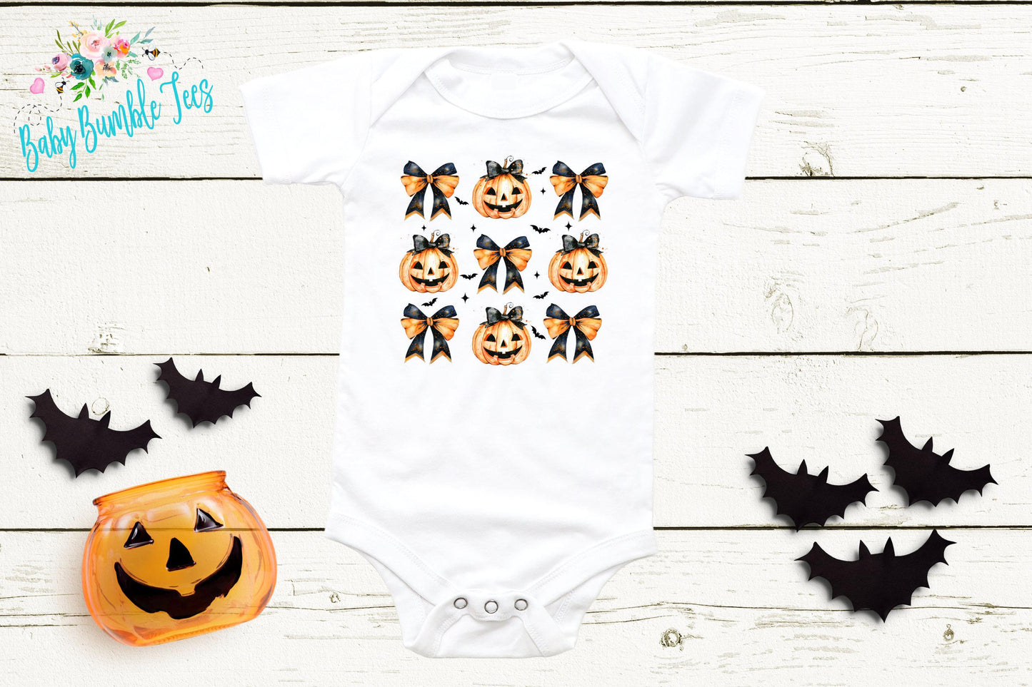 Girls Halloween Bodysuit // Kids Halloween Shirt // Retro Halloween // Kids Fall Shirt // Retro Shirt// Pumpkin Patch // Halloween Bow